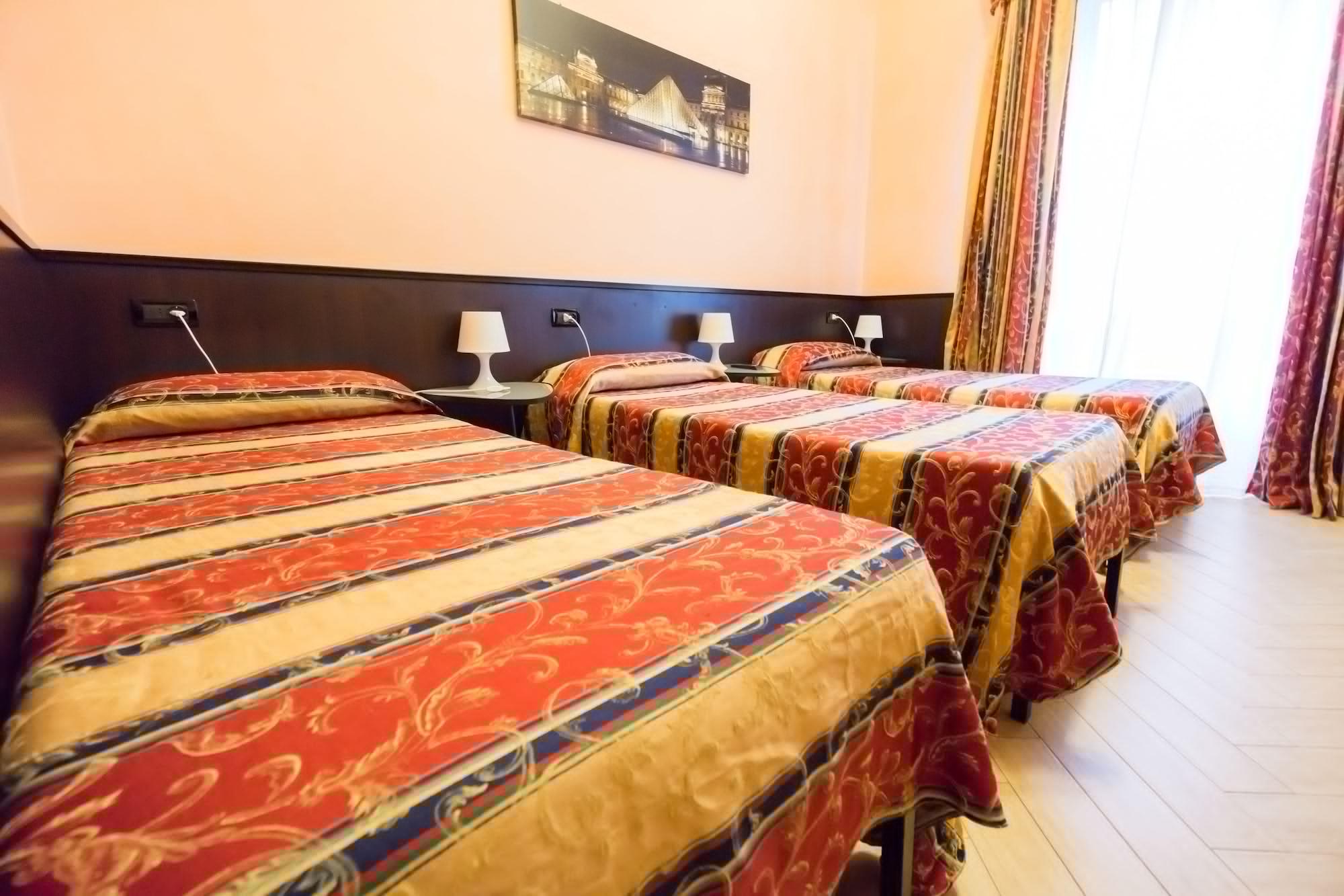 Funny Palace Hostel روما المظهر الخارجي الصورة